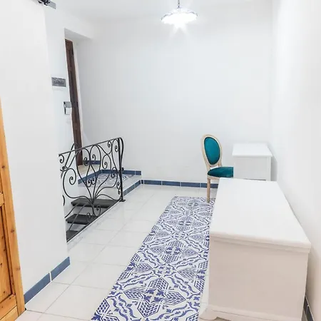 La Bomboniera Apartment *