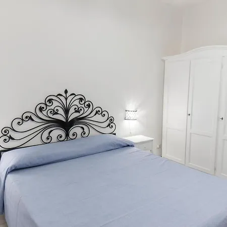 La Bomboniera Apartment *